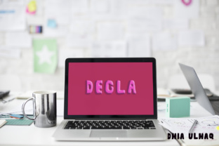 Degla: A Handcrafted Display Font for Memorable Web Design